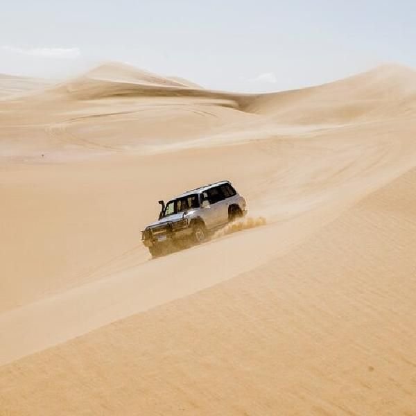 13 Days Cairo, Oases and Nile Cruise Tour Package