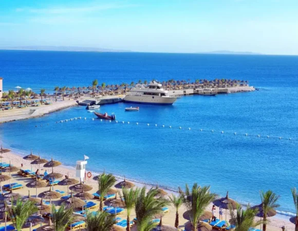 7-Day Wheelchair-accessible Tour in Cairo and Hurghada